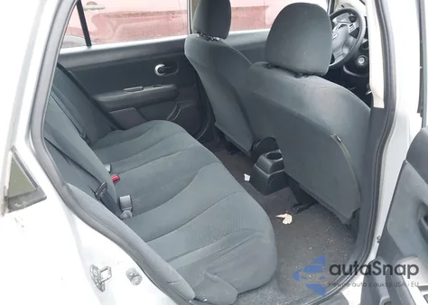 2011 Nissan Versa 1.8S z USA, uszkodzony, nr VIN 3N1BC1AP9BL405221